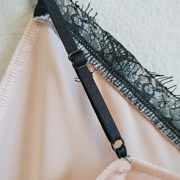 French Connection Women's Pink Aurore Velvet Camisole Sz 2 Fairycore Romantic - Picture 4 of 8